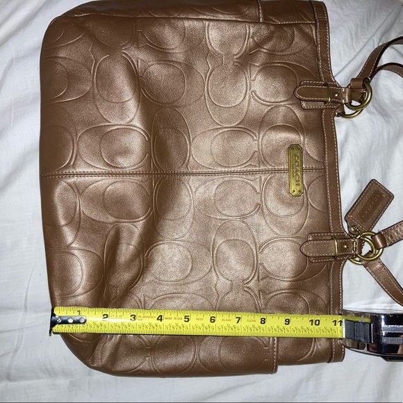 Coach purse - Picture 7 of 7